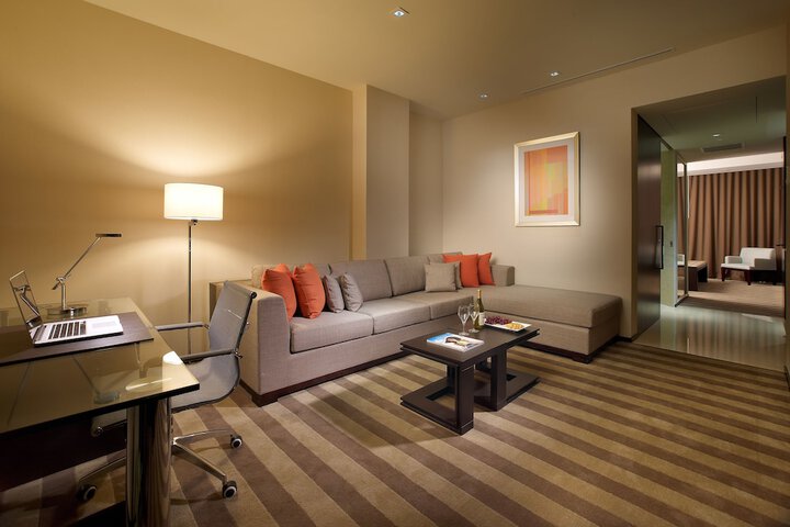 EB Hotel Miami