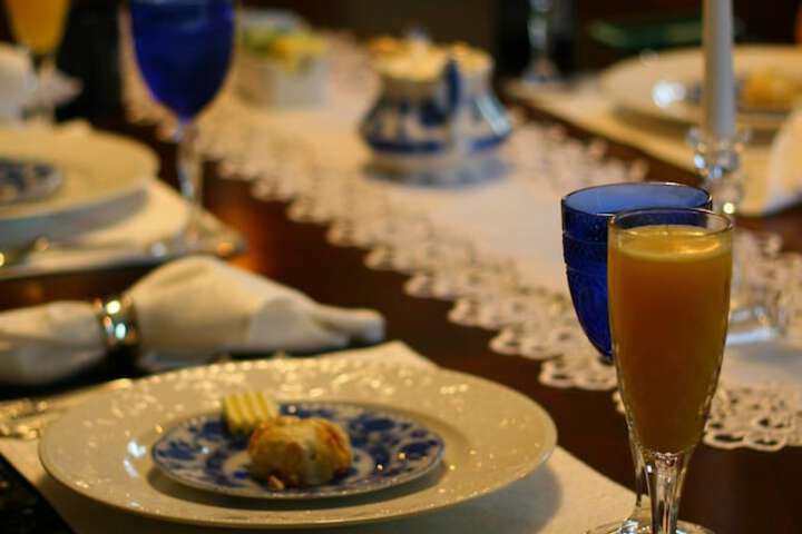 Breakfast/Coffee Service 26 of 32