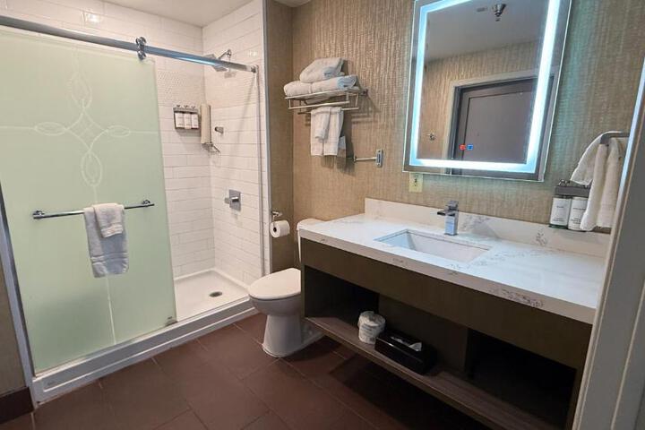 Empeiria High Sierra Hotel