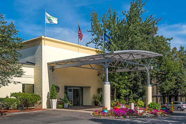 Holiday Inn Nashua an IHG Hotel