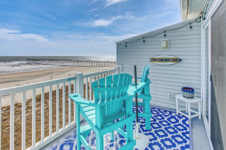 salt & Light Oceanfront Condo w / Pool & Elevator