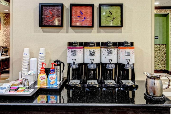 Breakfast/Coffee Service 36 of 39