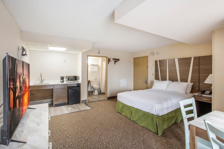 Room 40 of 62
