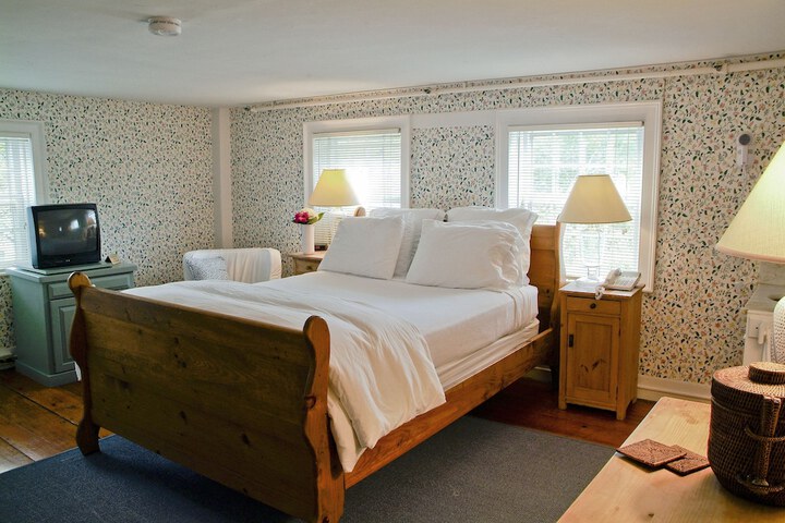 Room 14 of 22