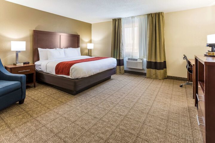 Comfort Inn Waukesha - Milwaukee West