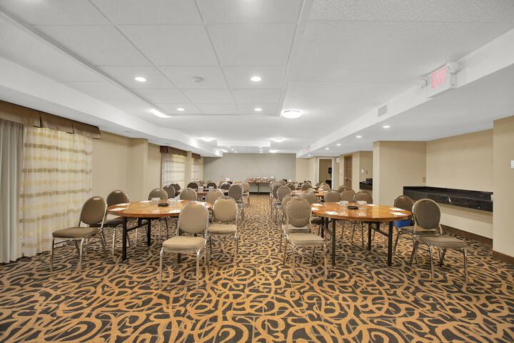 Superior Inn Hotel and Conference Centre Thunder Bay