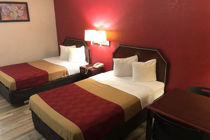 Room 13 of 26
