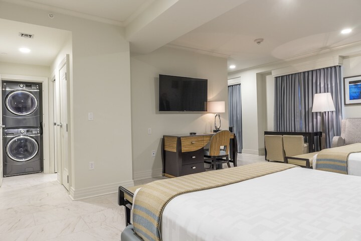 Room 22 of 43