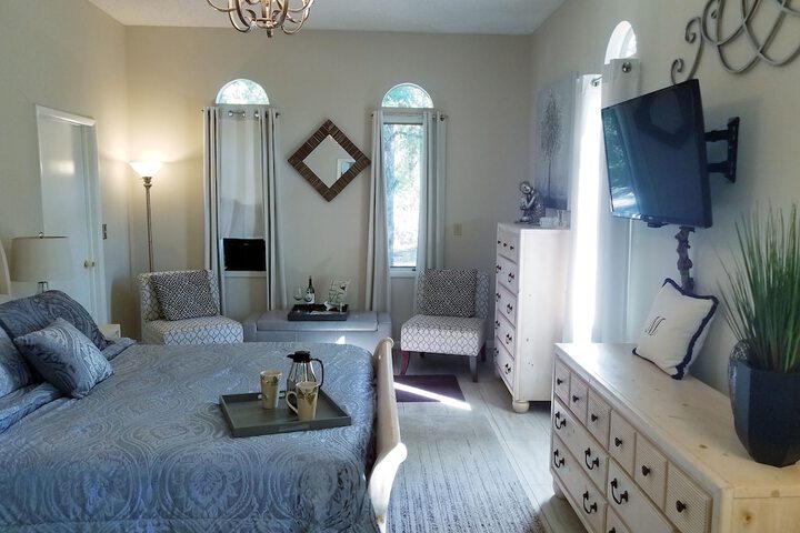 Room 13 of 25