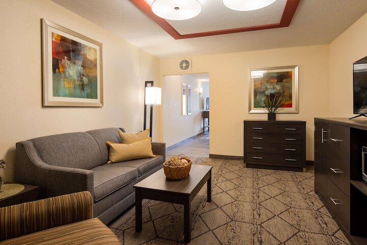 Best Western Nittany Inn Milroy