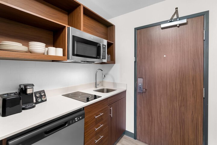 Everhome Suites Bastrop by Choice Hotels