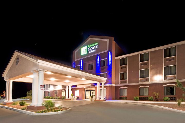 Hotel 4 of 33