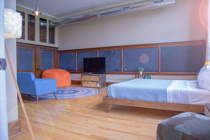 Room 75 of 185