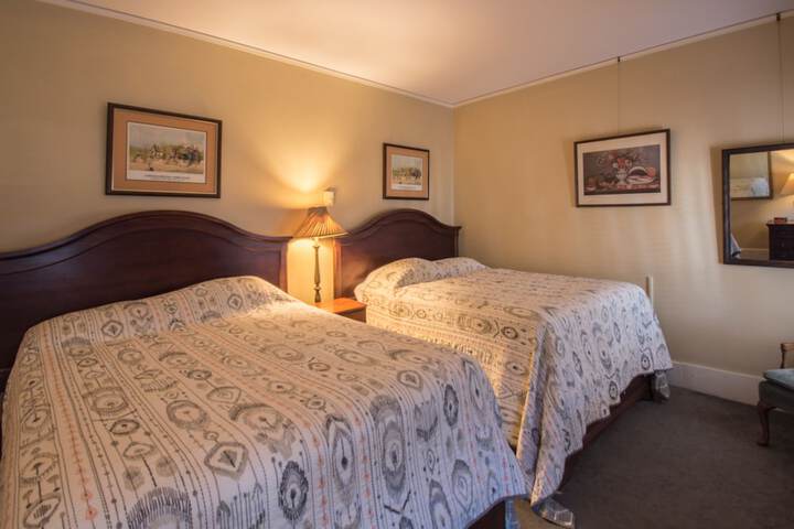 Room 14 of 34