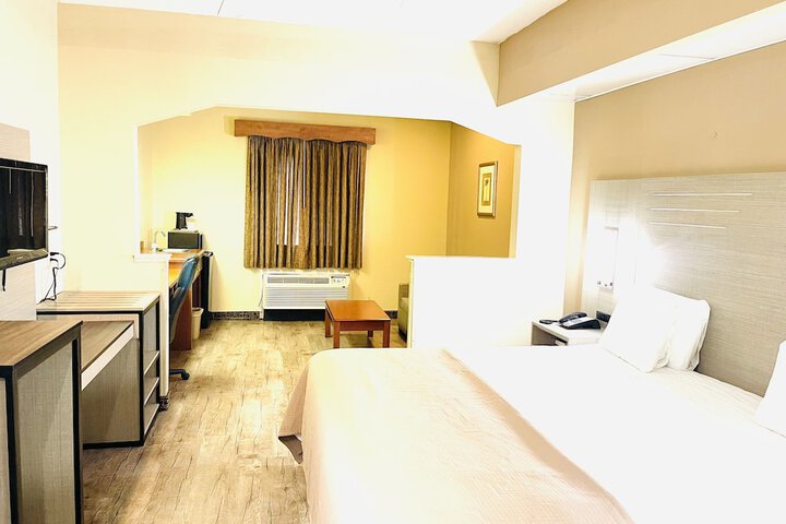 Americas Best Inn and Suites Flowood