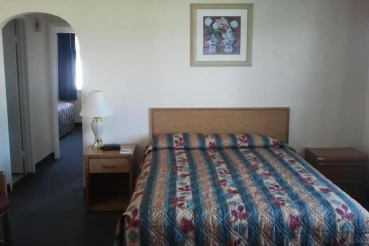 Room 19 of 22