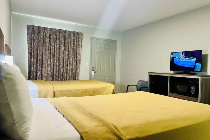 Suite 16 Motel