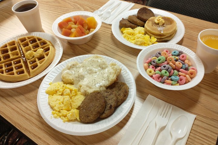 Dining 55 of 75