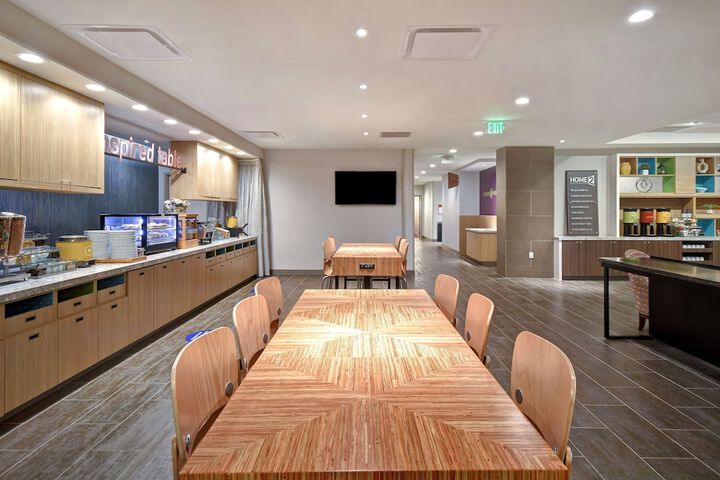 Home2 Suites by Hilton Eau Claire South