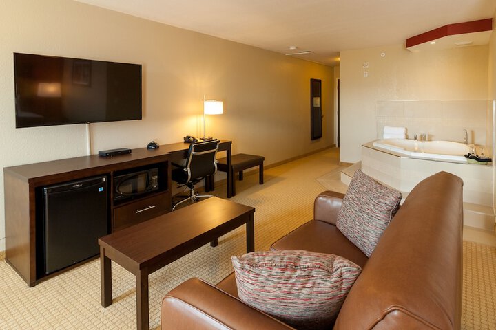 The Kanata by BCMInns Invermere