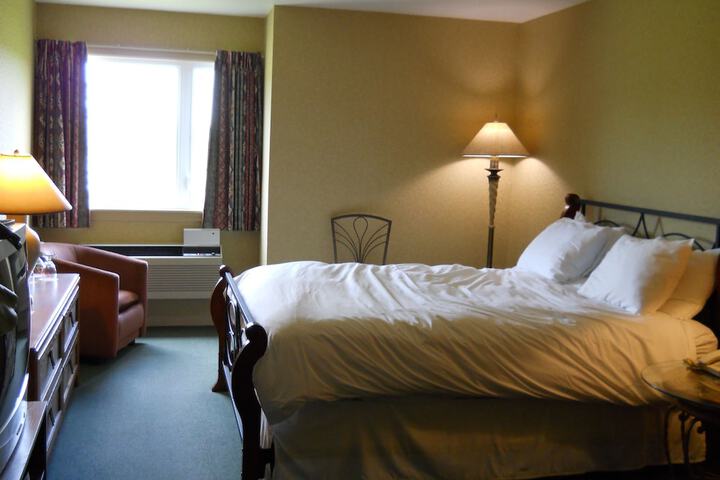 Room 26 of 35