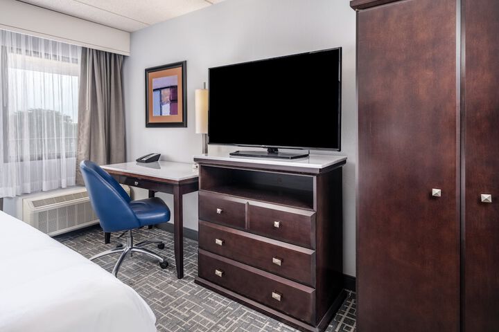 Room 44 of 93