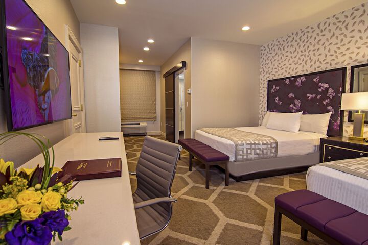 Room 28 of 59