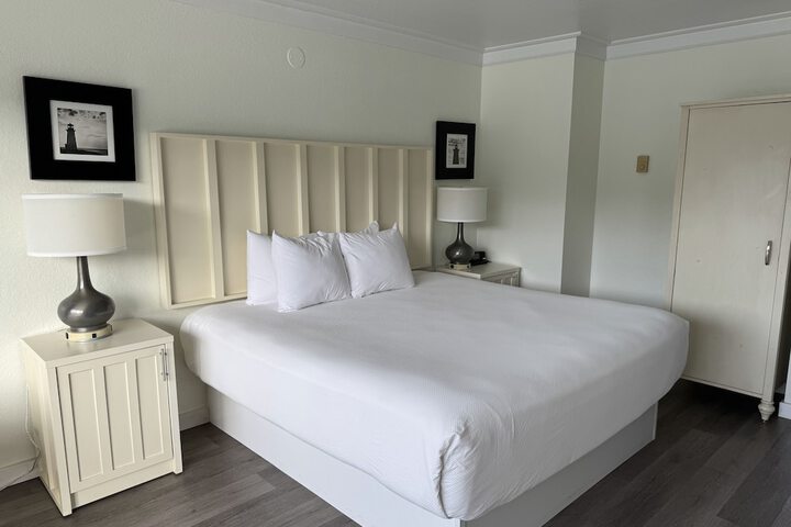 River House Inn a Baymont by Wyndham