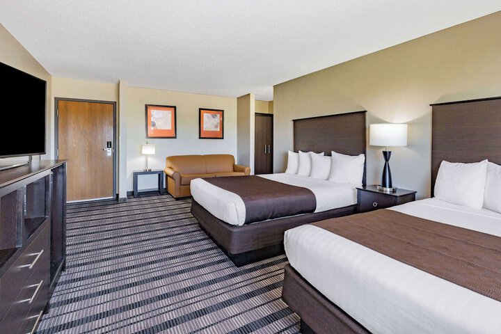 AmericInn by Wyndham Apple Valley