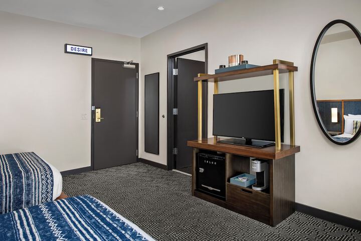 Room 29 of 50