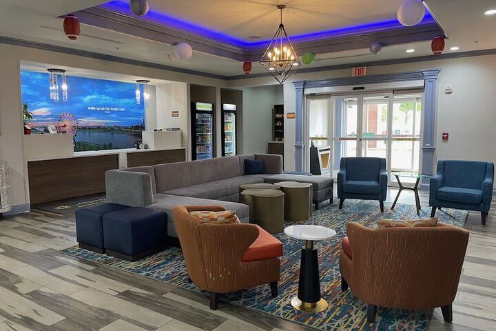 Hotel Interior 11 of 31