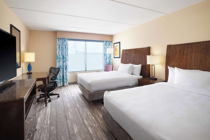 Room 19 of 32