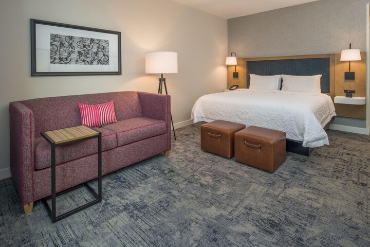 Hampton Inn & Suites Portland-Pearl District