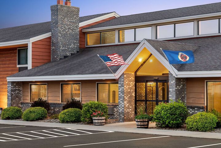 Hotel 2 of 45