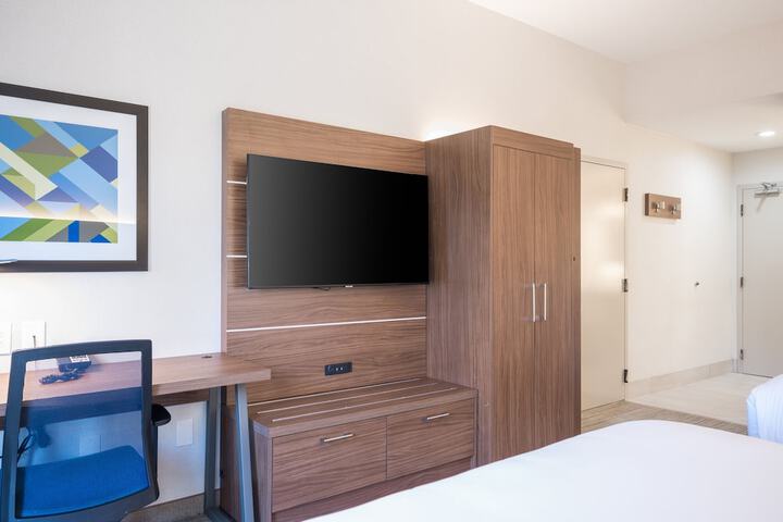 Holiday Inn Express Grover Beach-Pismo Beach Area by IHG