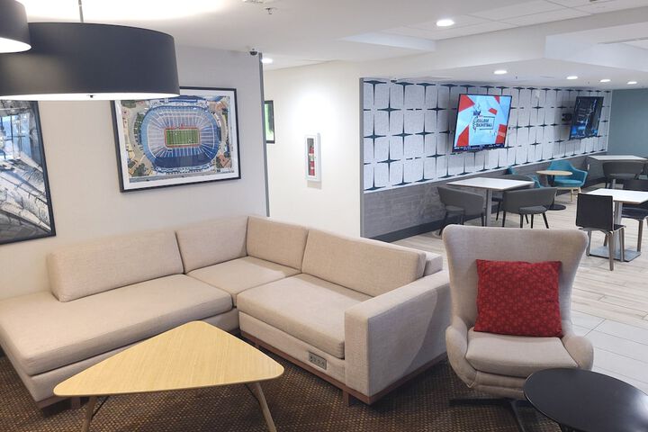 Holiday Inn & Suites Ann Arbor Univ Michigan Area by IHG