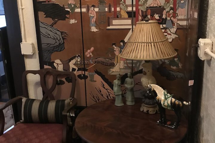 Room 47 of 104