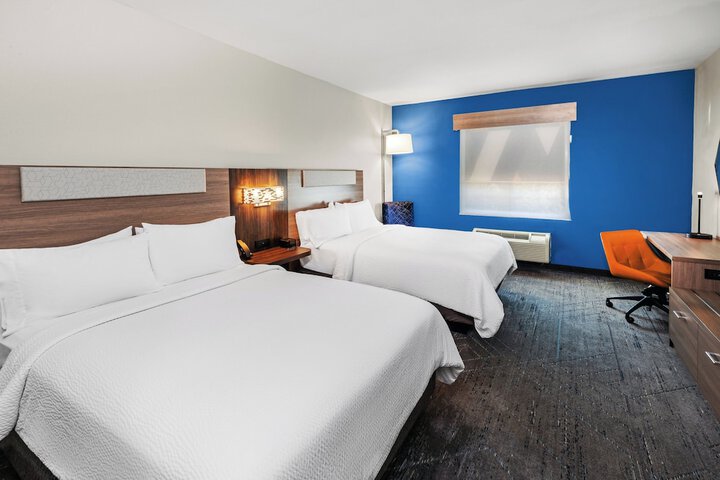 Room 41 of 67