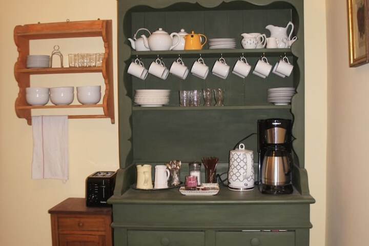 Breakfast/Coffee Service 20 of 21