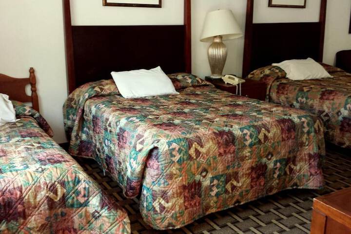 Room 25 of 26