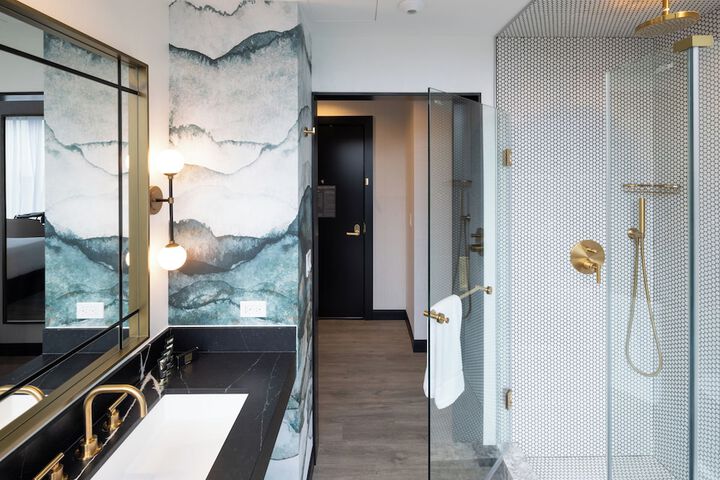 The Godfrey Hotel Hollywood
