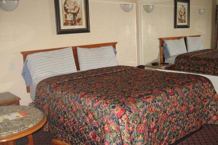 Room 9 of 52