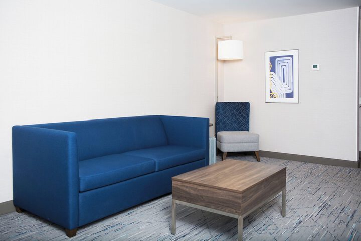 Holiday Inn Express and Suites Prince Albert South by IHG