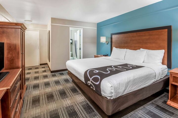 Room 20 of 40