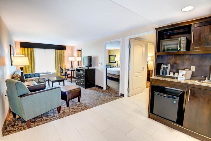Room 65 of 110