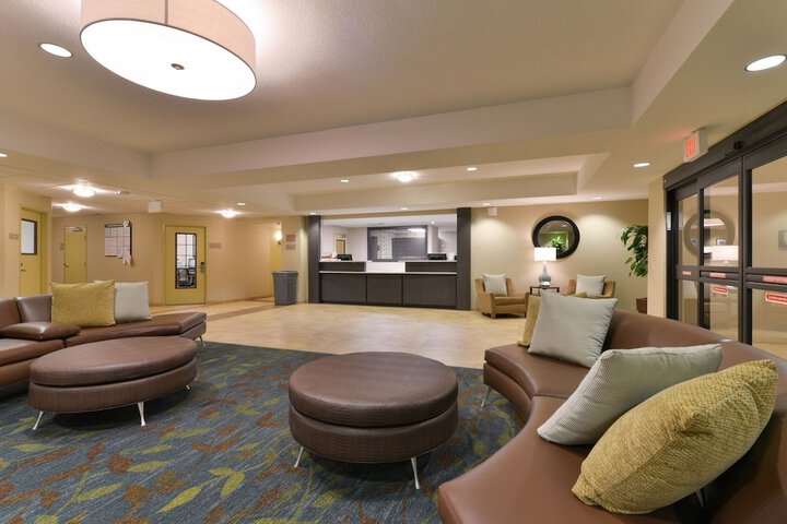 Hotel Interior 19 of 38