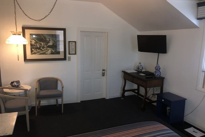 Room 25 of 72