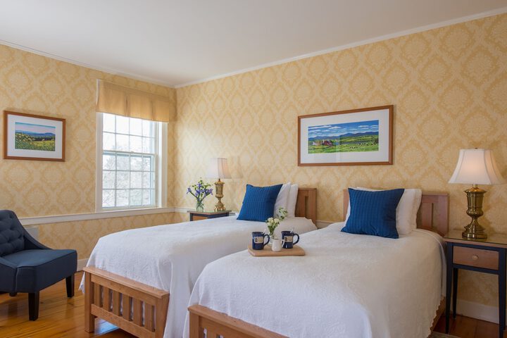 Room 30 of 144