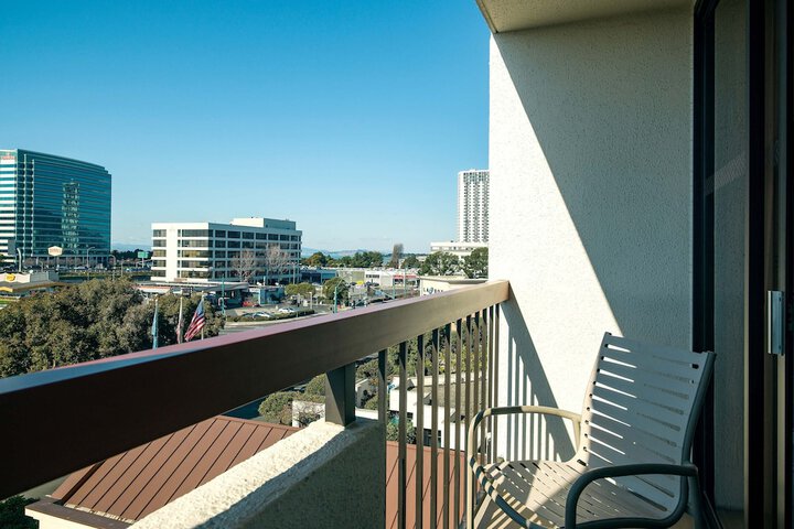 Four Points by Sheraton San Francisco Bay Bridge
