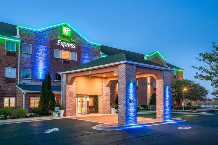 Hotel 11 of 75